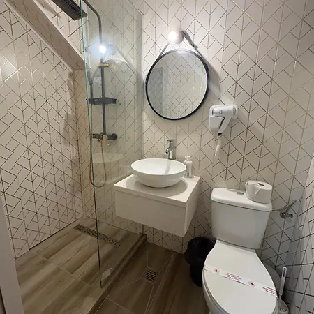 Academia Navala House בית הארחה קונסטנצה